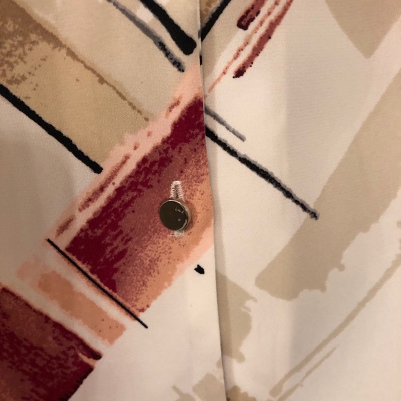 White House Black Market blouse - Picture 3 of 4